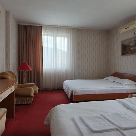 Motel Monza Blagoewgrad Exterior foto